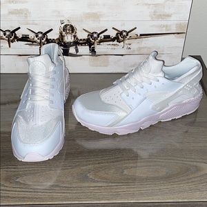 Custom Size 11 men’s white huaraches